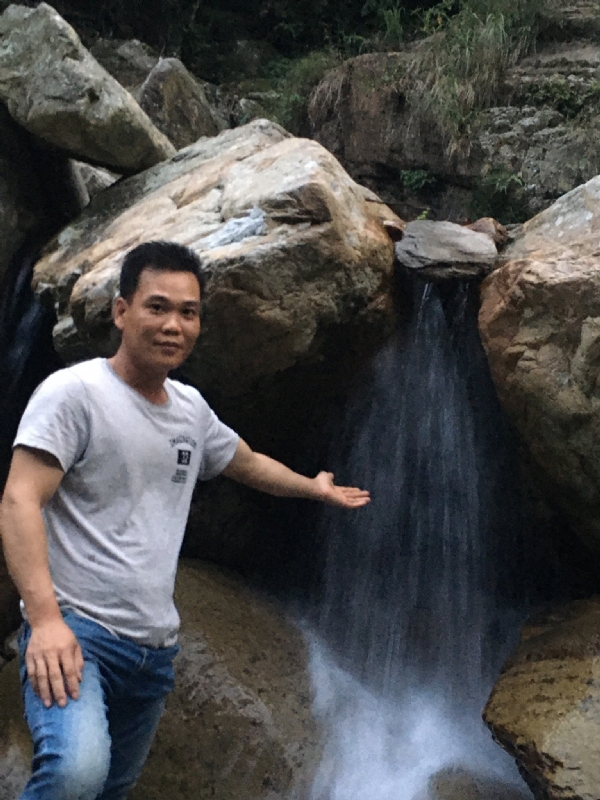 Luang少的第三张照片--菏泽相亲服务中心