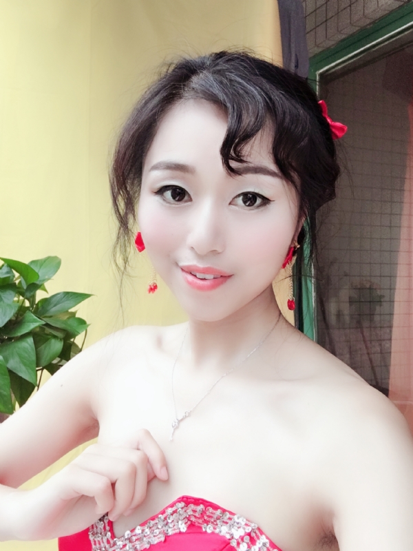 薇薇的第二张照片--菏泽相亲服务中心