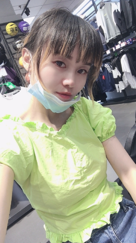 婀娜袅袅的第一张照片--菏泽相亲服务中心