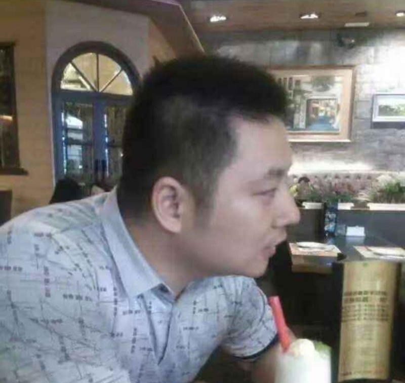 明月^清风的第二张照片--菏泽相亲服务中心