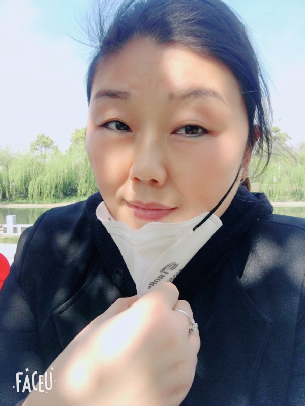 花开半夏的第一张照片--菏泽相亲服务中心
