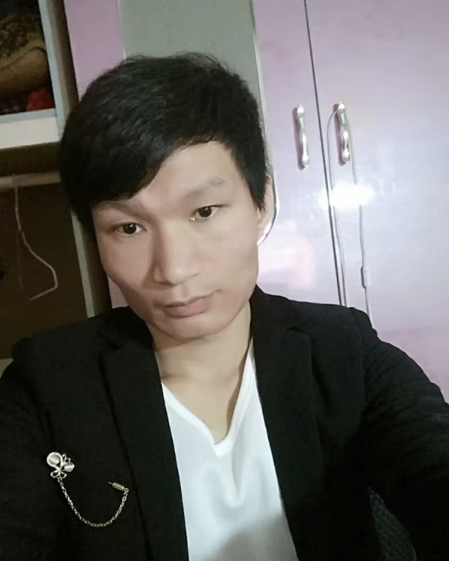 季绍伟的第二张照片--菏泽相亲服务中心