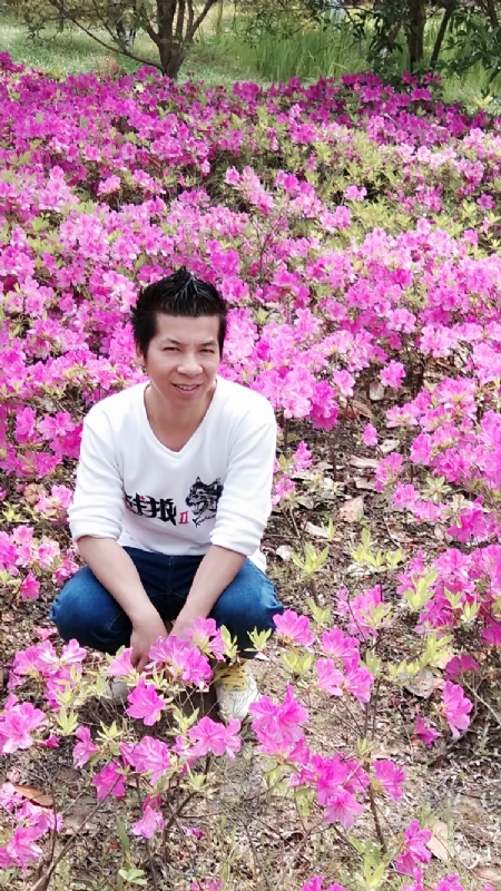 云淡风轻的第一张照片--菏泽相亲服务中心