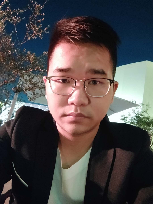 在路上的第一张照片--菏泽相亲服务中心