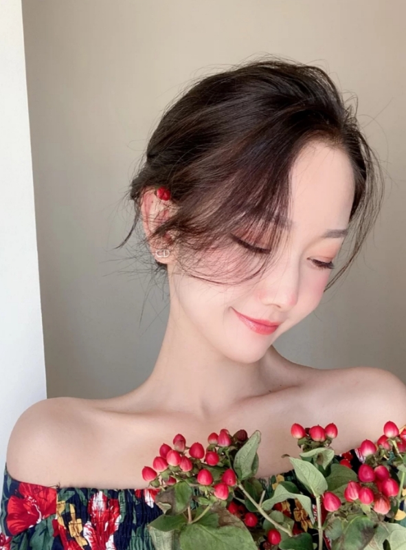 小诗vanessa的第二张照片--菏泽相亲服务中心