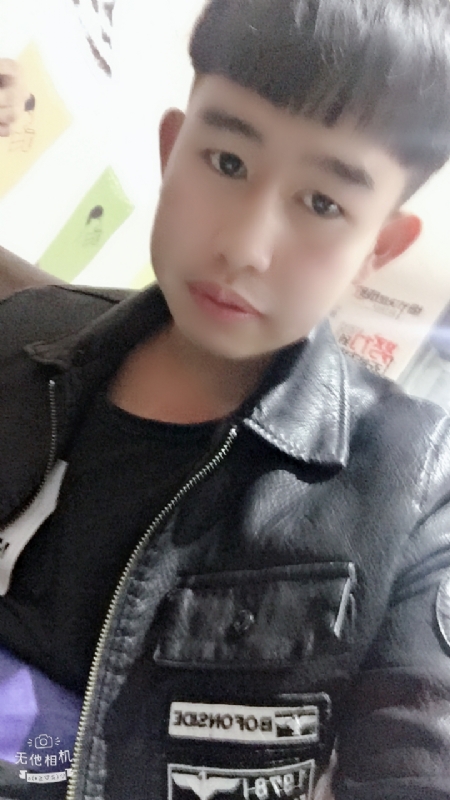 军绿色的第一张照片--菏泽相亲服务中心
