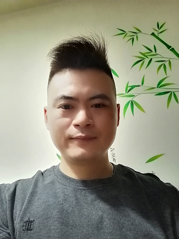 阿旭的第一张照片--菏泽相亲服务中心