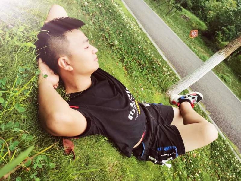 危笑的第一张照片--菏泽相亲服务中心