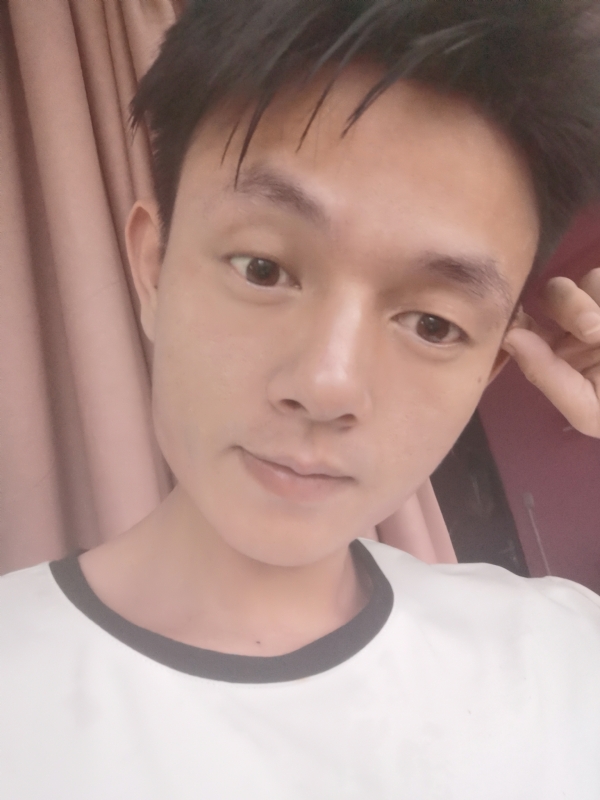 一一得一的第一张照片--菏泽相亲服务中心