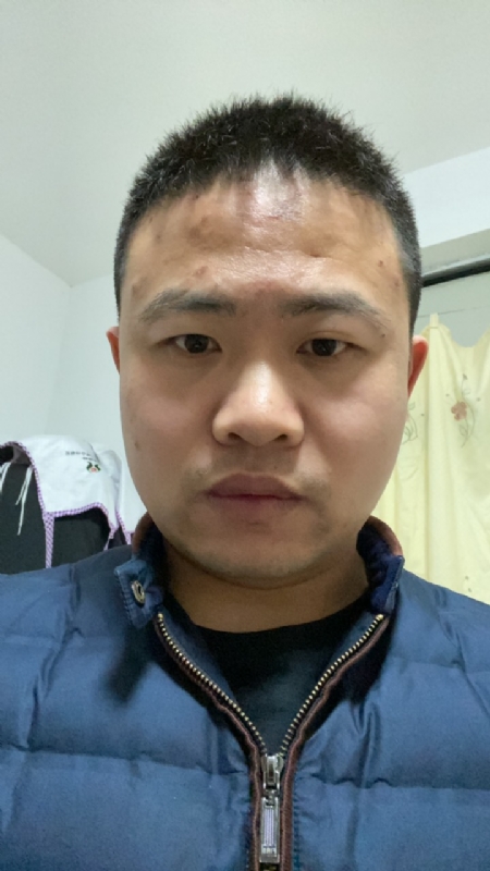 苹果的第一张照片--菏泽相亲服务中心