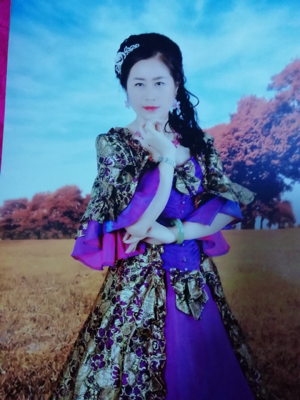 清水芙蓉的第一张照片--菏泽相亲服务中心