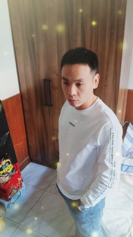 没有蜡笔的小航的第三张照片--菏泽相亲服务中心