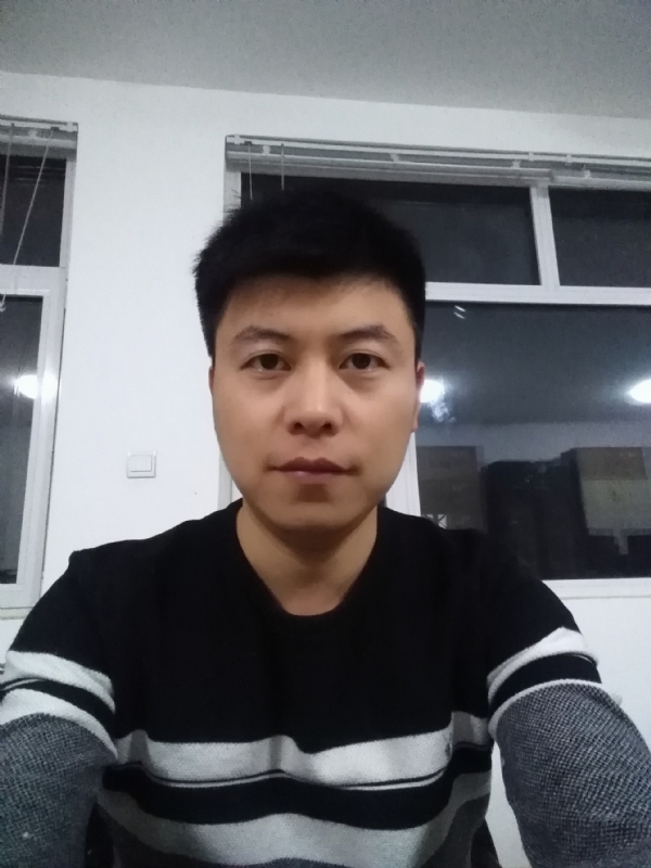 呵呵的第一张照片--菏泽相亲服务中心