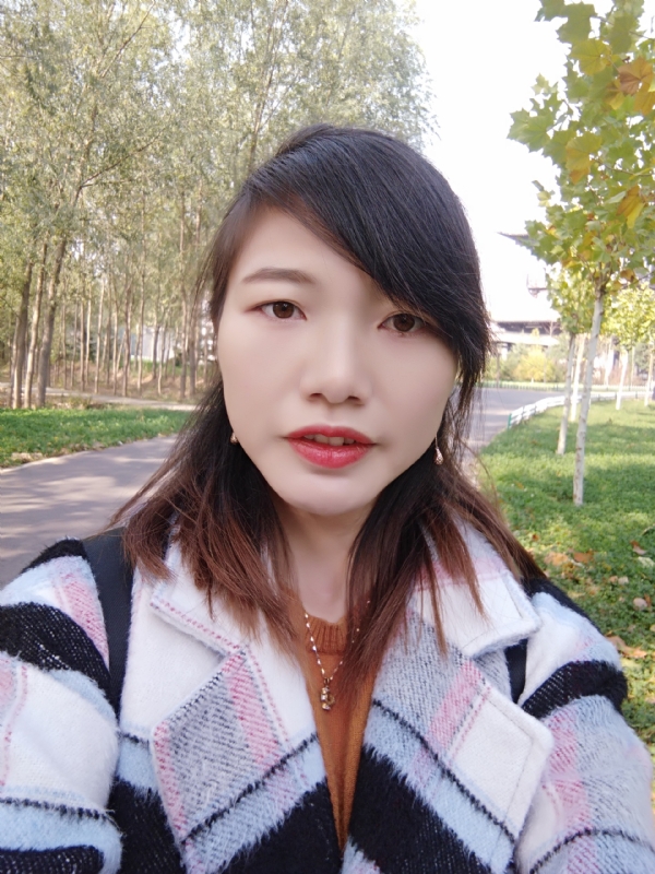 hely的第一张照片--菏泽相亲服务中心