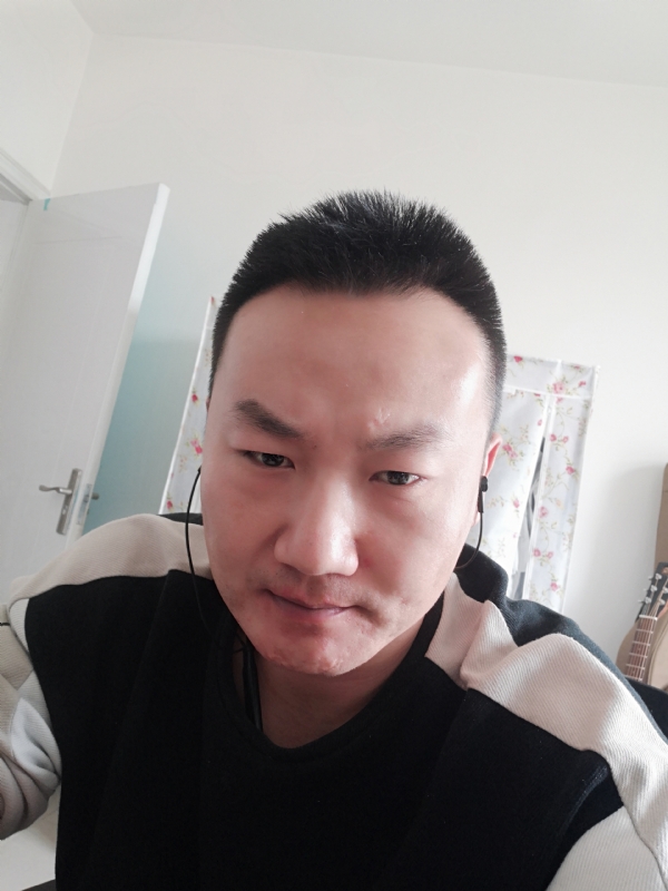 曹先森的第一张照片--菏泽相亲服务中心