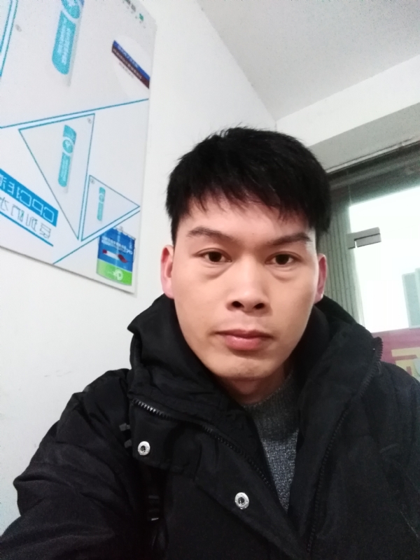 微笑的第一张照片--菏泽相亲服务中心