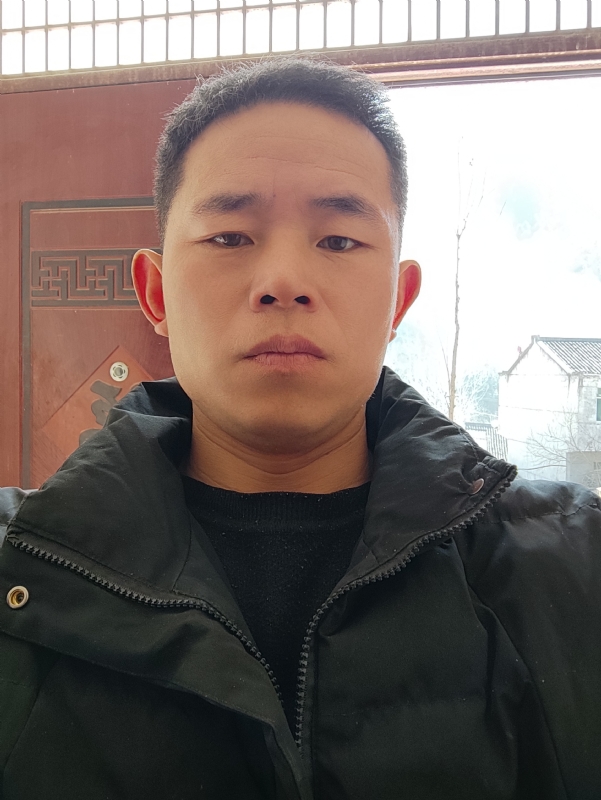 勇敢的成长的第一张照片--菏泽相亲服务中心