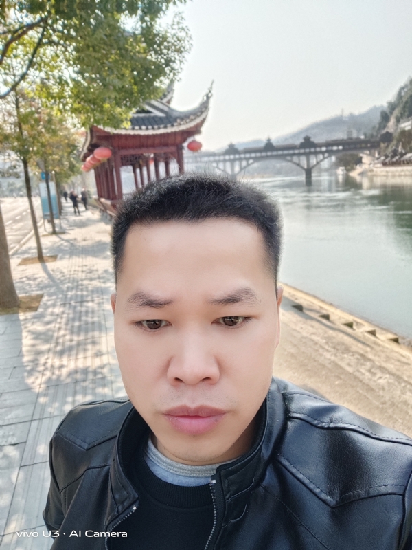 啊锦的第二张照片--菏泽相亲服务中心
