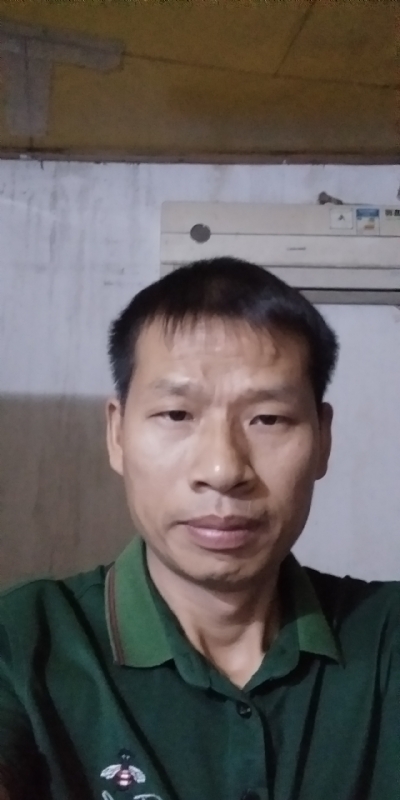 执着跋涉的第二张照片--菏泽相亲服务中心
