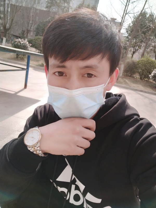简单的幸福的第一张照片--菏泽相亲服务中心
