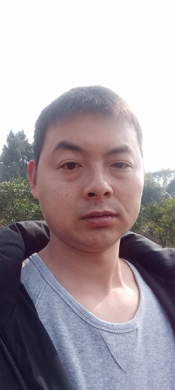 亲亲抱抱我爱你的第一张照片--菏泽相亲服务中心