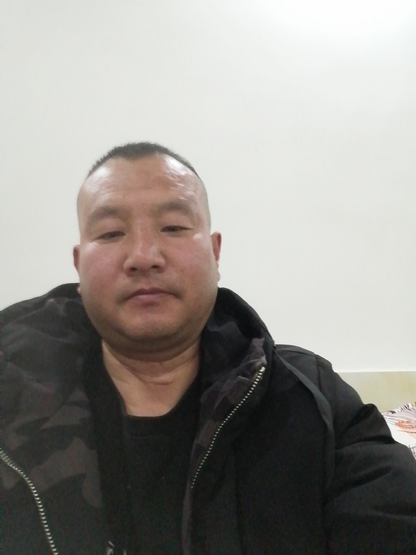 肖小江的第一张照片--菏泽相亲服务中心