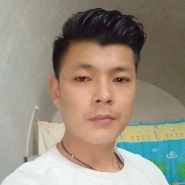 啊锋的第一张照片--菏泽相亲服务中心