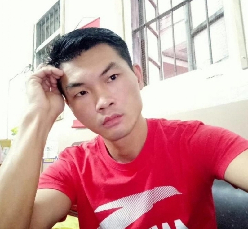 英俊的台灯的第一张照片--菏泽相亲服务中心