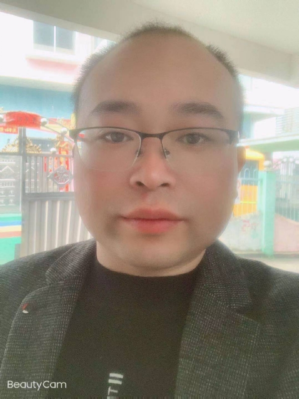 海阔凭鱼跃的第一张照片--菏泽相亲服务中心