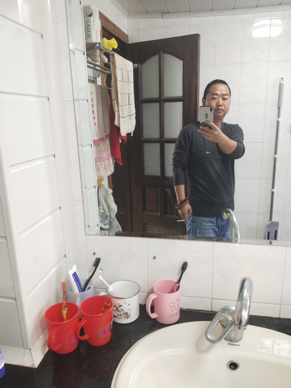 半世人间的第二张照片--菏泽相亲服务中心