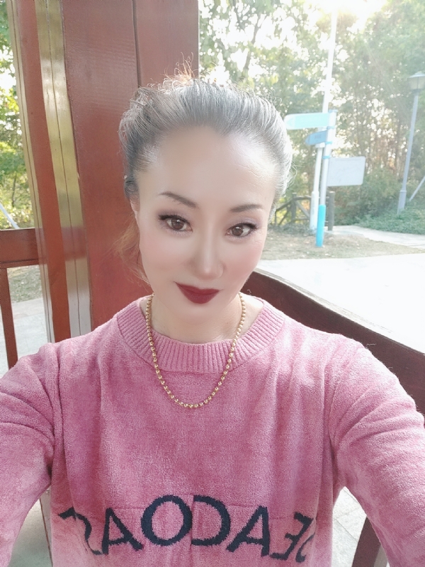 燕子的第五张照片--菏泽相亲服务中心