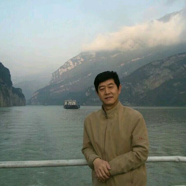 优秀善良1.78的第二张照片--菏泽相亲服务中心