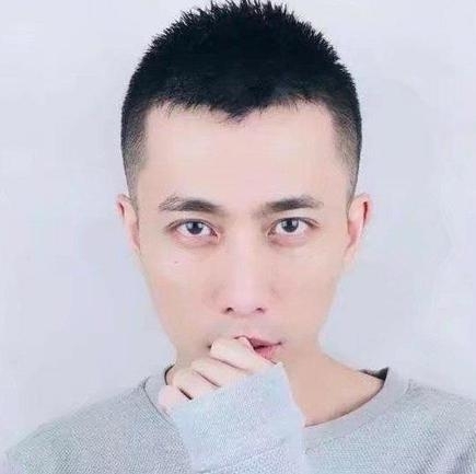 辛酉的第一张照片--菏泽相亲服务中心