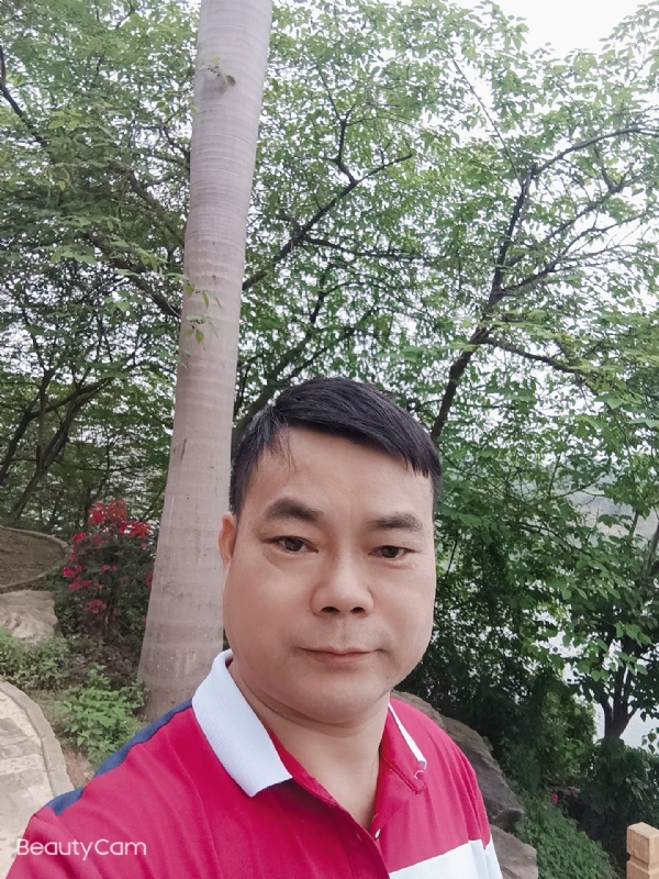 悲伤的温柔的第一张照片--菏泽相亲服务中心