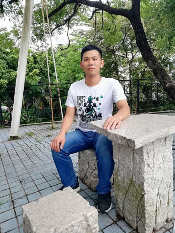 冷夜的第一张照片--菏泽相亲服务中心
