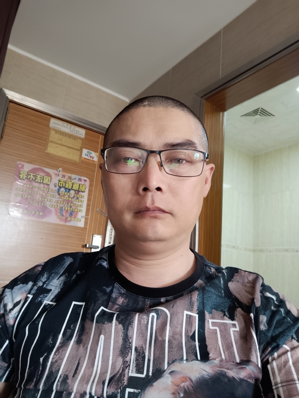 心梦无痕的第一张照片--菏泽相亲服务中心