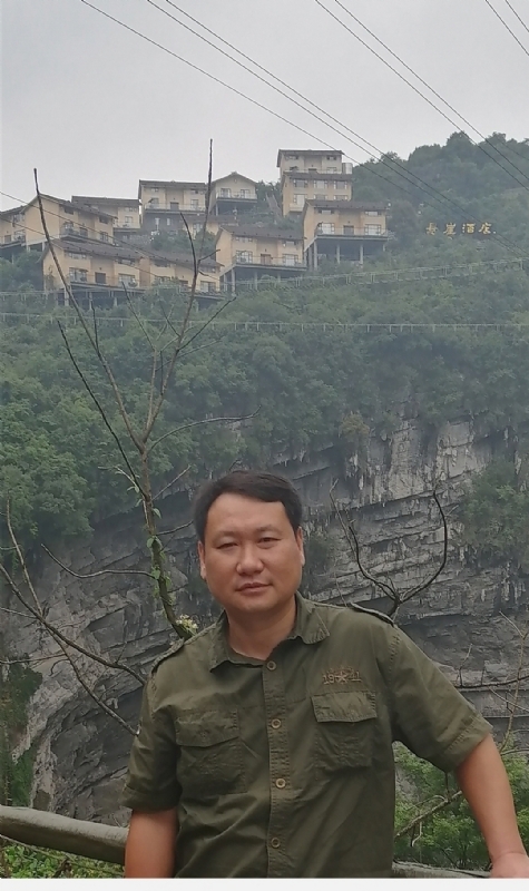 迷彩人生的第一张照片--菏泽相亲服务中心