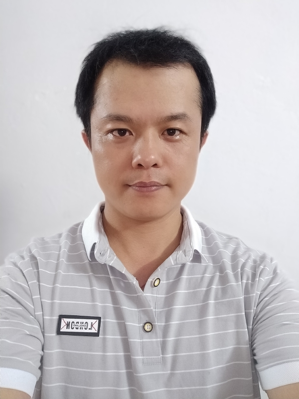 冰河的第二张照片--菏泽相亲服务中心
