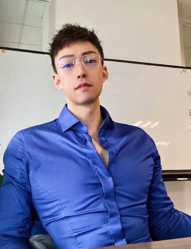 黎明的梦的第一张照片--菏泽相亲服务中心