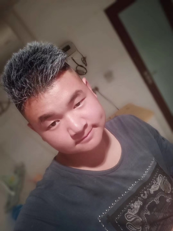 李子木的第一张照片--菏泽相亲服务中心