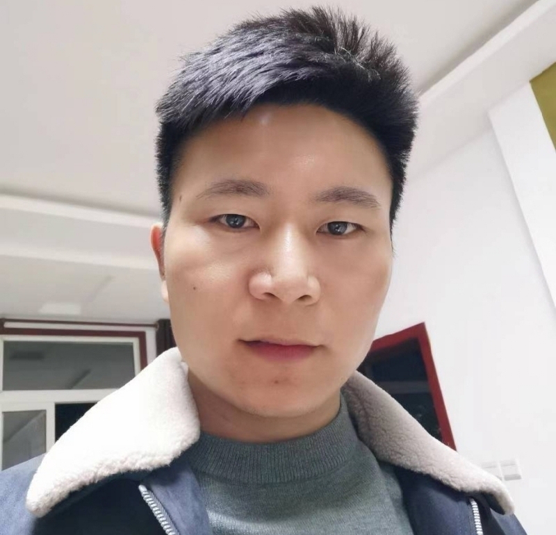 延峰的第一张照片--菏泽相亲服务中心