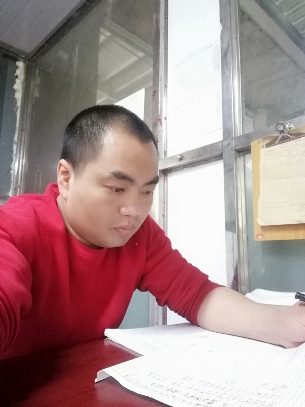 小吴的第一张照片--菏泽相亲服务中心