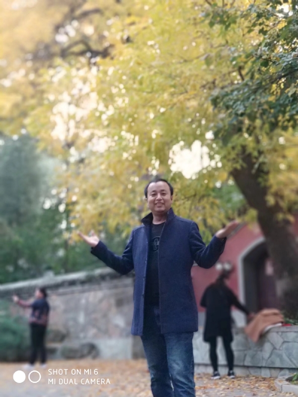 爱转角的第一张照片--菏泽相亲服务中心