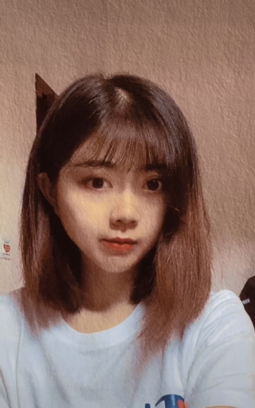 教幼儿园的羊羊老师的第一张照片--菏泽相亲服务中心