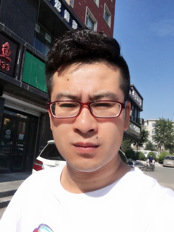 AA首席的第一张照片--菏泽相亲服务中心