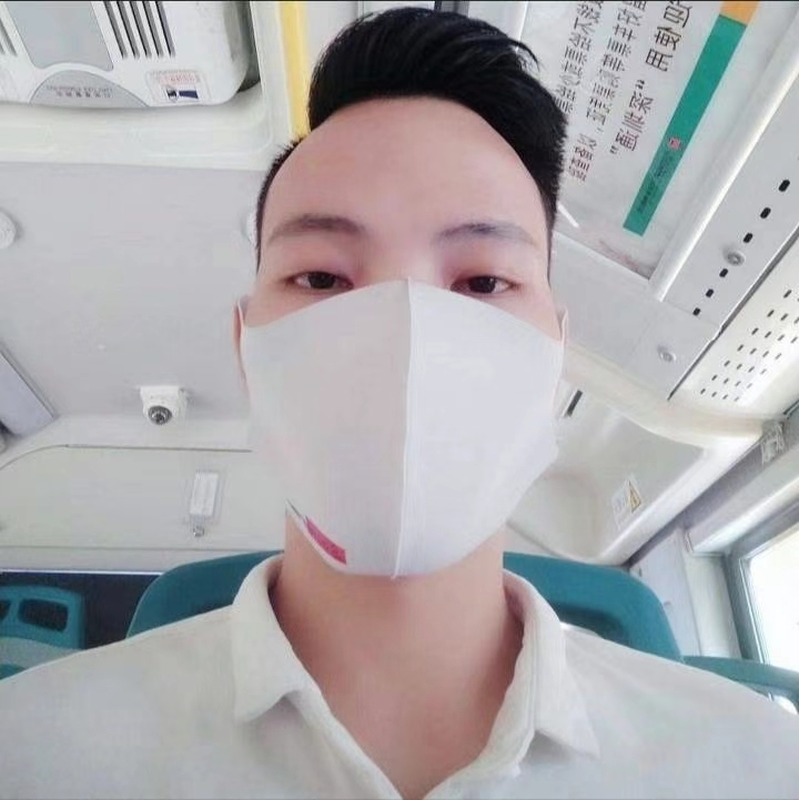摆渡者的第一张照片--菏泽相亲服务中心