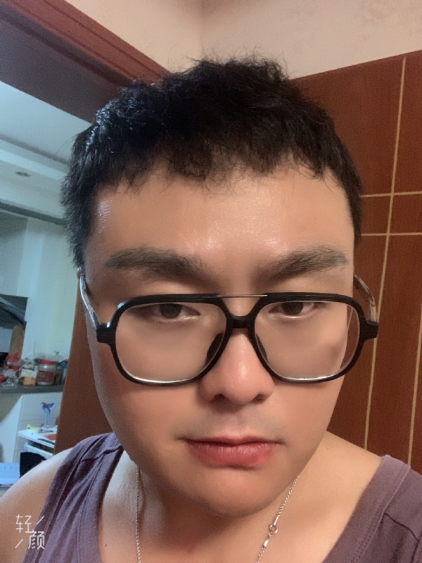 何为奈何的第三张照片--菏泽相亲服务中心