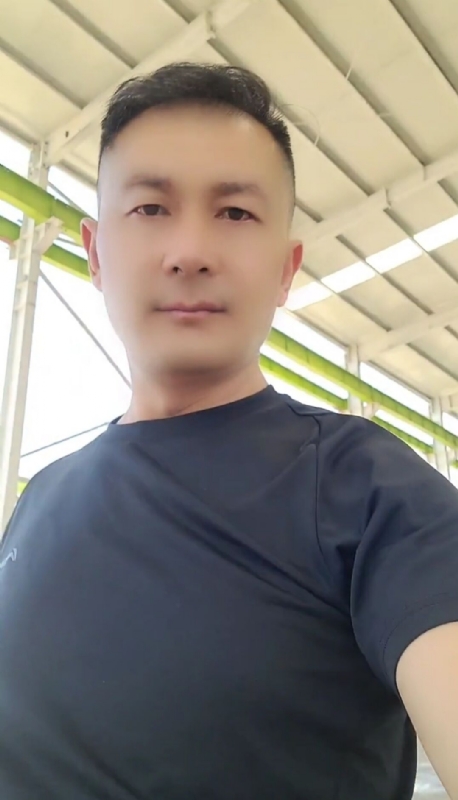 ZHANGHAO的第一张照片--菏泽相亲服务中心