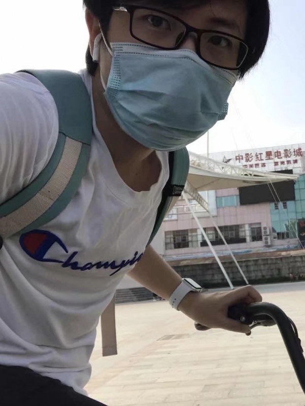 丁先生的第二张照片--菏泽相亲服务中心