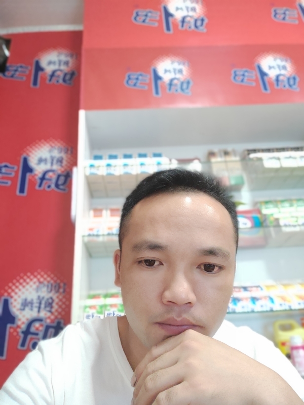 小老弟的第一张照片--菏泽相亲服务中心